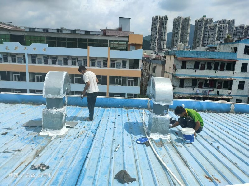 承留镇钢结构屋面涂料维修方法